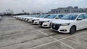 Voitures d'occasion pas chères 2019-2022 180 Turbo CVT Édition Luxe avec sièges en cuir, toutes en parfait état, prêtes à l'emploi - Product Image 3