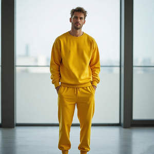 Conjunto Deportivo Informal de Moda para Hombre con Sudadera con Capucha y Pantalones Deportivos Cómodos, Opción de Logotipo Personalizado, Ligero y de Secado Rápido - Product Image 4