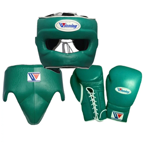 Ensemble de gants de boxe et de protections de tête et de cuisse de haute qualité en cuir véritable pour les arts martiaux - Product Image 1