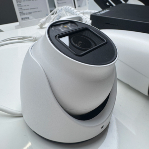 Nhà máy bán 4MP POE cố định Focus <span class=keywords><strong>IP</strong></span> Ngoài Trời an ninh Hệ thống <span class=keywords><strong>camera</strong></span> 2K CCTV <span class=keywords><strong>Camera</strong></span> IP67 bảo vệ CMOS cảm biến - Product Image 2