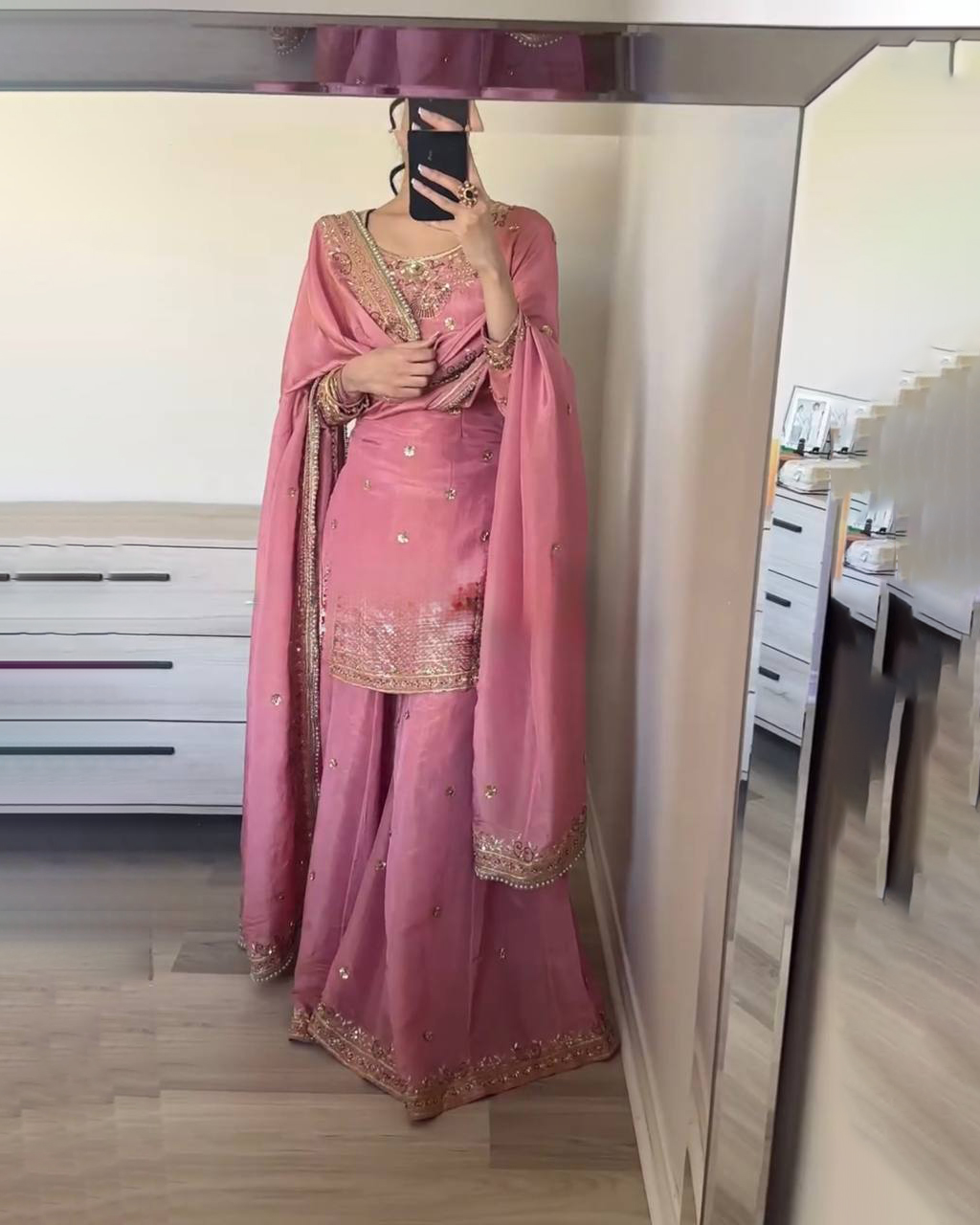chinese dress ladies Buy Unstitched Panjabi suit, Punjabi suit, Punjabi Designer suit, Ladies  suit, Ladies dress Material, Punjabi Patiala Suit, Pakistani suit, cotton  suit, Palazzo suits (Dark Green) at Amazon.in