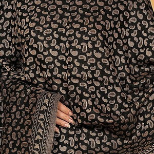 Étole longue rectangulaire en pure laine Beige de qualité supérieure avec broderie motif à pois réversible d'hiver pour femmes MyEthnix - Product Image 1