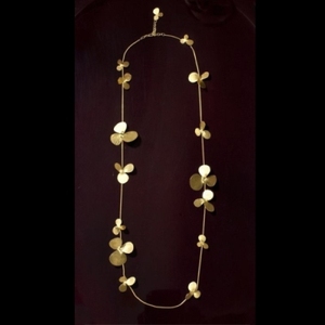 Handmade Brass Fashion Power Necklaces Gold-Plated Flower Shape Unisex for a Luxurious Look - Product Image 1