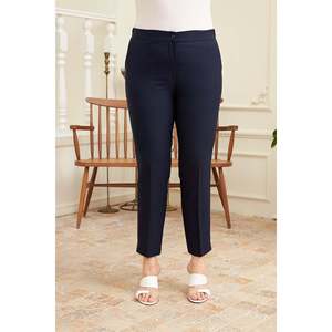 Pantalon en tissu bleu marine grande taille avec taille élastique et détail fendu à l'ourlet - Product Image 1
