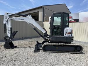 Mini-excavatrices Bobcat E50 d'occasion, 100 tonnes, contrôlées par PLC, composants KYB, moteur puissant, à vendre - Product Image 5