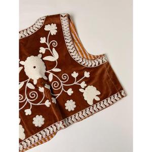 Chaleco Acolchado con Bordado Suzani para Mujer, Decoración Vintage, Prenda Exterior Corta, Primavera, Terciopelo, 100% Algodón, Corte Holgado - Product Image 6