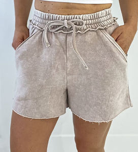 Short de survêtement personnalisé pour femmes, coton éponge française, entrejambe de 5 pouces, 100% coton, short délavé pour hommes, short de basket-ball en coton - Product Image 4