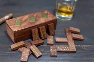 Juego de dominó de madera hecho a mano, dominó de madera y la mejor calidad del mundo por artesanía creciente - Product Image 3