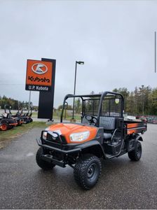 Kubota RTV-X1100C 4WD Véhicule utilitaire agricole à usage intensif diesel/gaz côte à côte Puissant 4 temps automatique certifié EPA EEC. - Product Image 6