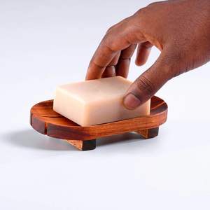 Porte-savon pour savon en barre utilisé près des salles de bain et des toilettes à des fins d'hygiène, disponible avec différents designs - Product Image 5