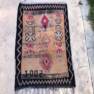 Hermosas alfombras de diseñador de borde negro Bloque de mano Patrón de Priont Alfombras de diseñador 100% Dhurries bordados para la vida en el hogar - Product Image 2