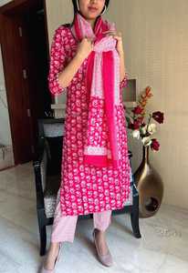 Tendance Vente Chaude Fantaisie Arrivée Indienne Traditionnelle Rayonne Kurti Pantalon Avec Dupatta Avec Numérique Imprimé Travail À Bon Marché - Product Image 5