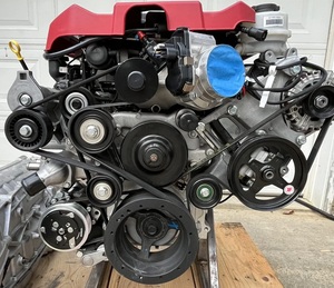 Motor Supercargado CTS-V 6.2L LSA, Transmisión Automática 6L90E, LS3/LT4 Usado en Venta - Product Image 3