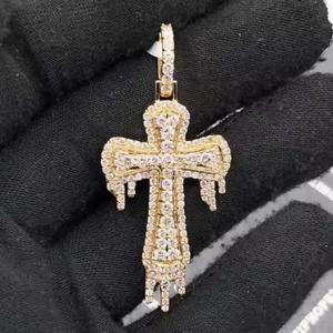 Pendentif croix plaqué or hip hop avec design dégoulinant Collier en diamant moissanite glacé Bijoux pour hommes et femmes - Product Image 3
