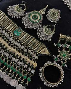 Hermoso Conjunto de Joyería Étnica Afgana de Acero Inoxidable para Mujer con Cuentas Coloridas para Festivales, Bodas y Fiestas - Product Image 4