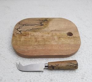 Accessoires de cuisine à prix avantageux, planche à découper en bois d'acacia, planche à fromage ronde, blocs à découper en bois durable et en résine - Product Image 4