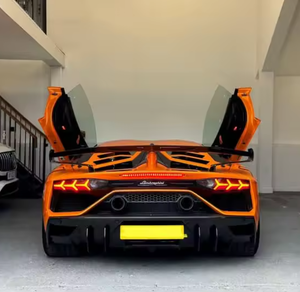 Coupé Deportivo de Alto Rendimiento Usado, Año 2022, Automático, Interior Premium - Product Image 2