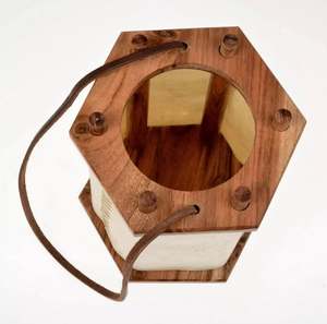 Lanterne artisanale en matériaux écologiques et biologiques, technique polie, style animal, couleur noir et blanc, logo personnalisé, Noël, maison - Product Image 3