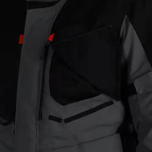 เสื้อแจ็คเก็ตมอเตอร์ไซค์แบบผ้าที่สวมใส่สบาย ออกแบบมาเพื่อการเดินทางท่องเที่ยวและการผจญภัย พร้อมผ้าเนื้อนุ่ม ระบายอากาศได้ดี และปลอดภัย - Product Image 6