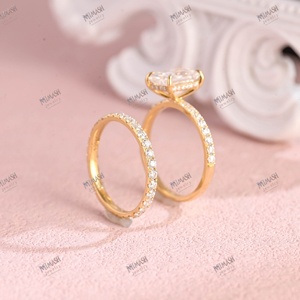 Anillo de boda de eternidad completa vintage con moissanita de corte radiante en oro sólido, anillo de aniversario apilable atemporal para ella - Product Image 6