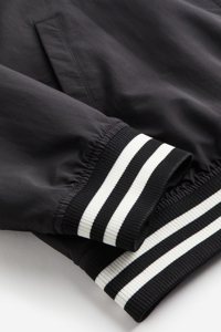 เสื้อแจ็กเก็ตนักบินผู้ชายผ้าแคนวาสสำหรับวัยรุ่นใส่ลำลองมีโลโก้ด้านหน้าสำหรับฤดูหนาวสินค้าใหม่ออกแบบโลโก้ได้ตามต้องการ - Product Image 4