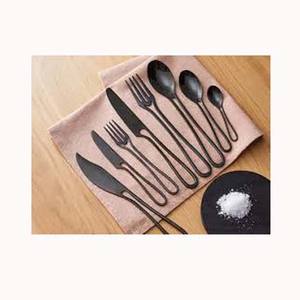 เครื่องเงินสแตนเลสขัดเงาแบบทันสมัยสำหรับร้านอาหารเครื่องเงินสำหรับอาหารค่ำแบบแบนมีด้ามจับดีไซน์แบบเต็มรูปแบบแบนยาว - Product Image 6