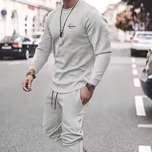 Haute qualité hommes à manches longues entraînement Gym survêtement personnalisé OEM vente en gros solide motif respirant grande taille hiver ensembles - Product Image 5