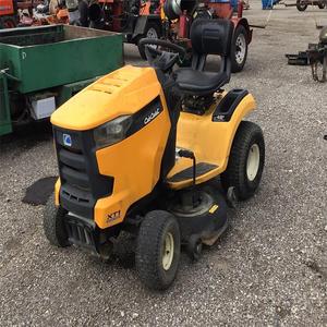 Achetez des tracteurs à gazon Cub Cadet XT1, livraison rapide disponible, qualité supérieure, performances pour toutes les tâches de jardinage, prix de gros - Product Image 4