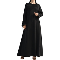 Abaya tendance ouverte sur le devant pour femme avec couche intérieure contrastée et fermeture à nouer en option-Un look polyvalent et élégant