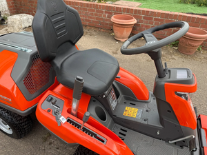 เครื่องตัดหญ้าแบบนั่งขับ HUSQVARNA R320X AWD รุ่นใหม่, เครื่องตัดหญ้าแบบมัลชิ่ง, รถแทรกเตอร์สำหรับสวน - Product Image 5