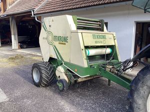 Enfardadora Redonda Kronee KR 8-16, Máquina Agrícola para Enfardar Forraje, Tambor de Doble Eje, Motor Automático, Alta Productividad, Uso Agrícola - Product Image 1
