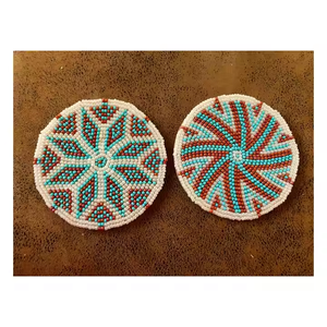 Juego de posavasos con cuentas altamente duraderos de 4 hojas doradas bordadas de forma cuadrada, los posavasos con cuentas más vendidos - Product Image 4