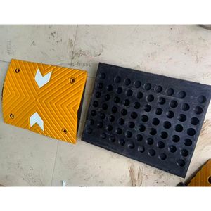 एको पेशेवर 3-चैनल रबर गति बम्प केबल रक्षक के लिए 25-45mph ट्रैफिक रेटिंग के साथ - Product Image 4