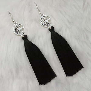 Tip Top Fashions 1313322B Boucles d'oreilles pompon plaqué rhodium en fil noir Accessoire de mode élégant - Product Image 1