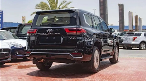 รถ SUV สไตล์ LC300 ปี 2024-2025 รุ่นหรูหรา เครื่องยนต์เบนซิน สีดำ มีตัวเลือกพวงมาลัยขวา/ซ้าย รถมือสองที่ผ่านการตรวจสอบแล้ว พร้อมขับเคลื่อนจากญี่ปุ่น - Product Image 4