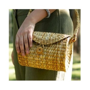 Naturel jonc de mer paille sac à la main femmes mode 2023 moderne usine fournitures été plage paille sacs de rangement et paniers - Product Image 1