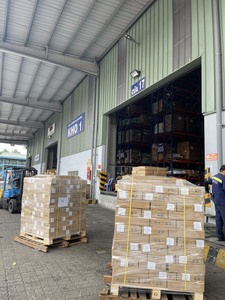 เจลว่านหางจระเข้บริสุทธิ์ไม่มีสารเติมแต่งเทียมสำหรับการดูแลเส้นผมความงามและการให้ความชุ่มชื้น - Product Image 3