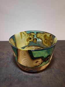 Cuenco de resina hecho a mano, centro de mesa decorativo moderno único, cocina casera elegante, pieza de declaración artesanal elegante - Product Image 2