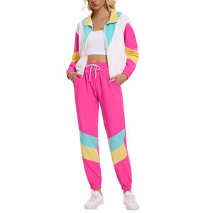 Ensemble de survêtement coupe-vent pour femmes très vendu sur mesure prix de gros survêtements coupe-vent par sublimation respirants OEM - Product Image 1