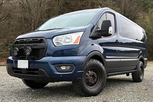 Ford Transit 150 XLT AWD 2020 USADO, Volante a la Izquierda, 1 Dueño, Modificaciones Overland, Asientos para 7 Personas, Plataforma Trasera, Bajo Kilometraje - Product Image 2