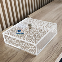 Boîte cadeau en acrylique de haute qualité, vente en gros d'usine, avec compartiments, idéale pour les dattes, les noix et la décoration festive du Ramadan