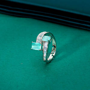 Anillo clásico de CZ con chapado en rodio Mayoristas de joyería de moda en India Anillo elegante para mujer - Product Image 4