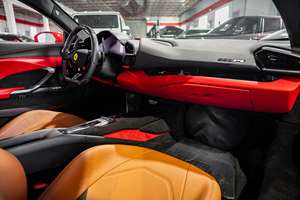 2023 296 GTB 818 ch V6 biturbo hybride, freins en carbone céramique - Product Image 6