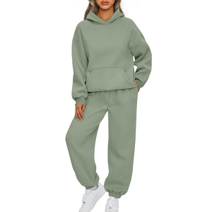 Chándales de tendencia, chándales transpirables de algodón 100% para mujer, conjuntos de ropa atlética informal de 2 piezas - Product Image 1