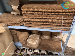 Tapis en fibre de coco naturelle fait à la main pour la décoration intérieure - Product Image 4