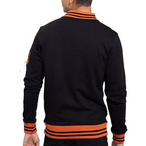 Nouvelle arrivée Veste universitaire classique en laine personnalisée Broderies sur le devant Col rabattu Coupe confortable pour la saison hivernale - Product Image 3