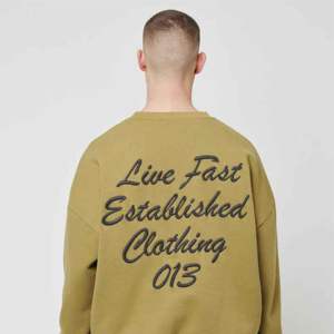 2024 suéteres de punto de manga larga personalizados para hombre, jersey de gran tamaño para hombre, ropa de punto jacquard a la moda, suéter de punto con cuello redondo - Product Image 4