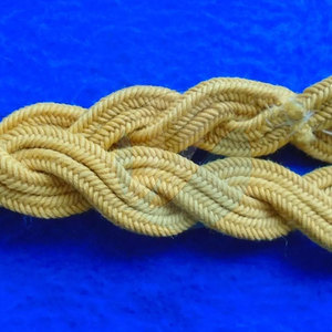 Épaulière à bas quantité minimale de commande de qualité supérieure Épaulière en matériau durable Épaulière en gros - Product Image 6