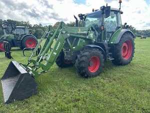 Tracteur à roues Fendt d'occasion 1100 Vario Nouveau modèle Ferme 90 CV Puissance nominale Moteur Robin Pompe principale - Product Image 2