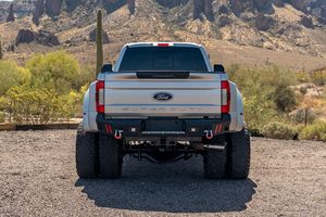 รถฟอร์ด F-450 ซูเปอร์ดิวตี้ ลาริเอท 4x4 ปี 2018 มือสอง พวงมาลัยซ้าย/ขวา - Product Image 5